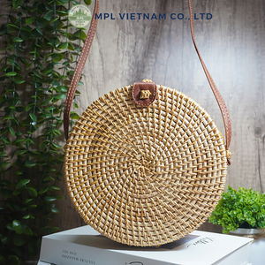 Sac bandoulière rond en rotin naturel bio écologique avec sangle en cuir véritable de qualité supérieure, sac à main en osier tressé à la main, design personnalisé - Product Image 2