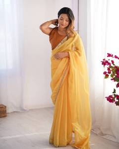 Vente en gros d'une belle collection exclusive de saris en filet avec bordure en dentelle pour vêtements de fête indiens et pakistanais - Product Image 1