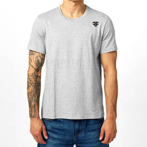 Style personnalisé décontracté couleur unie hommes t-shirt fabricant pakistanais tissu confortable hommes t-shirt - Product Image 1