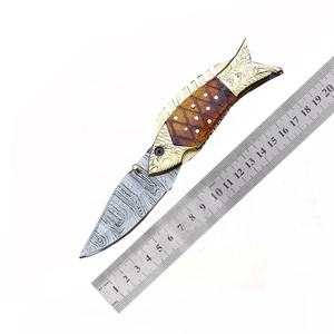 Fabricant en gros de couteaux pliants de poche en acier Damas durables, couteaux de survie pour la chasse et le camping en plein air, EDC - Product Image 6