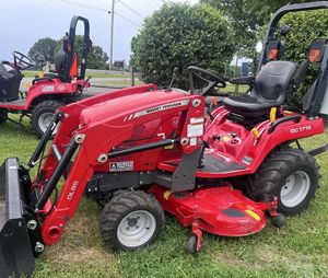 Tracteur à roues 4x4 Massey Ferguson GC1715 20-40 CV pour tracteur agricole compact avec chargeur frontal Garantie de 4 ans - Product Image 6