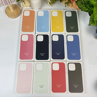 Coque de téléphone magnétique en silicone souple originale pour iPhone 13 14 Pro Max avec logo ; Compatible avec iPhone 14 13