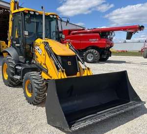 Retroexcavadora JCB 3CX15 SUPER con sistema hidráulico avanzado Opciones de entrega rápida disponibles en stock - Product Image 3