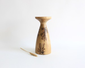 Bougeoir en bois à six colonnes, idéal pour la décoration intérieure, centre de table et éclairage festif, fabriqué à la main en Inde - Product Image 6