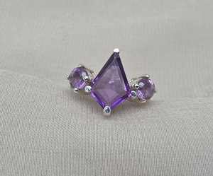 Bague en Améthyste Naturelle Taille Ovale, Argent Sterling 925, Certifiée IGI, 1,40 Carat, Bijou d'Amitié Tendance, Cadeau Idéal pour Meilleure Amie Femme - Product Image 2