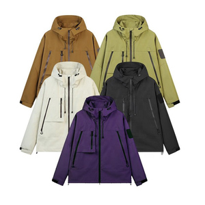 Veste coupe-vent à capuche noire pour homme, style vêtements de travail, polyester, vêtements d'extérieur, coupe régulière, saison automne - Product Image 6