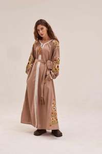 2024 meilleure vente femmes vacances plage décontracté été Chic robe innovante ukrainienne broder Resort porter Relax Fit Maxi robe - Product Image 6