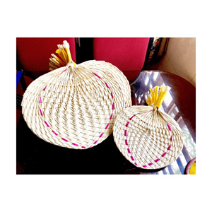 Éventail fait main de style vietnamien | Décorations pour la maison en bambou | Éventail à main artisanal en bambou de 99 données dorées de haute qualité - Product Image 5