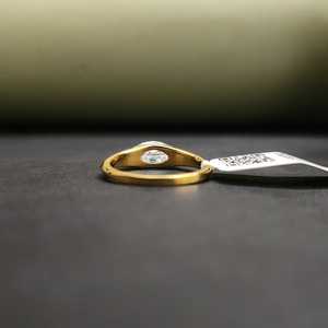 Adorable bague de fiançailles unisexe pour femme, coupe marquise, 2,25 carats, moissanite certifiée IGI, plaqué or 14 carats, sertissage pavé, tendance - Product Image 4