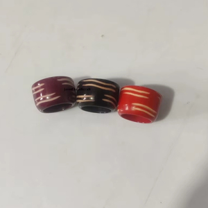 แหวน2025แบบคลัสเตอร์สำหรับผู้หญิงแหวนเรซินแบบซ้อนได้ทรงรีสีขาวสีดำแบบไม่สม่ำเสมอสำหรับงานฝีมือจาก jaed - Product Image 1