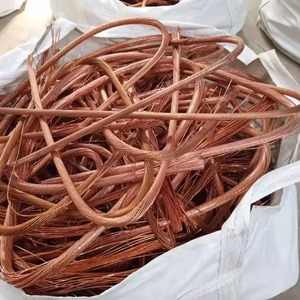 Chatarra de alambre de cobre rojo, alambre eléctrico desnudo brillante de aleación Mill Berry Grado A, desbobinado para reciclaje y exportación - Product Image 1
