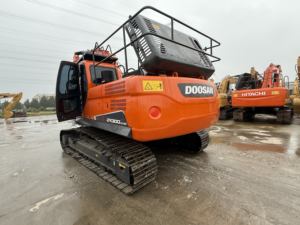 Doosan DX300 d'origine, performances exceptionnelles et prix bas, occasion Doosan DX300 à vendre - Product Image 4