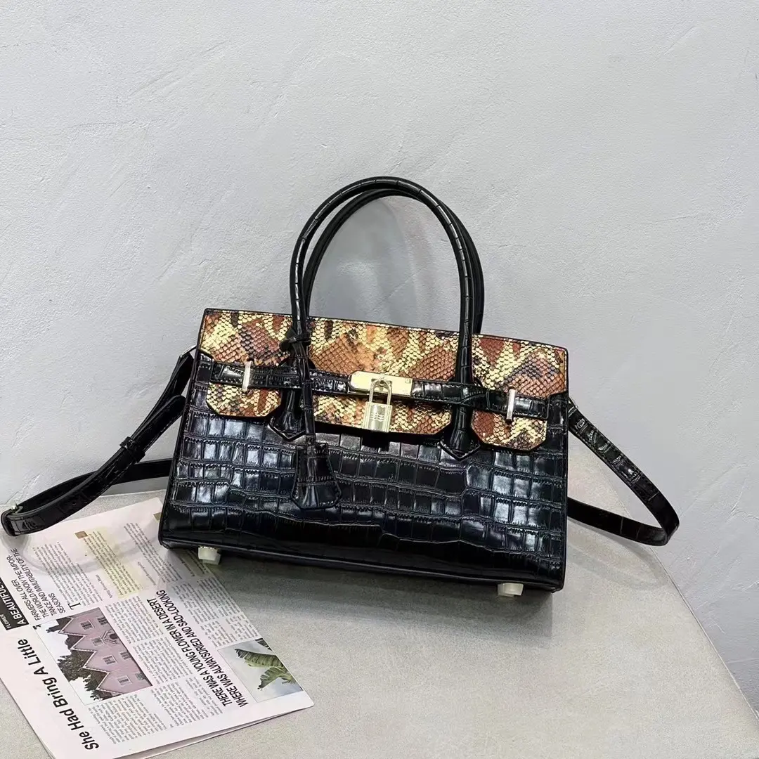 10005 # новейшие роскошные высококачественные женские вместительные сумки-тоуты из крокодиловой кожи питона с замком, женские сумки через плечо, Новинка