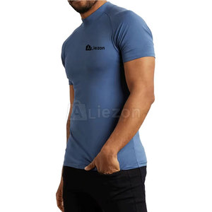 Vente en gros de services OEM T-shirts de fitness Derniers modèles T-shirts de fitness fabriqués au Pakistan au meilleur prix - Product Image 2