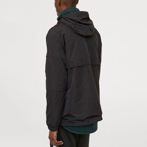 Veste coupe-vent imperméable pour homme avec capuche, protection anti-UV, logo sur le devant, service OEM pour une utilisation en extérieur - Product Image 3