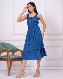 Look de vacances femmes dame été sans manches col carré grande taille été Sexy femmes Midi longueur robe Maxi à plusieurs niveaux pour les femmes - Product Image 4