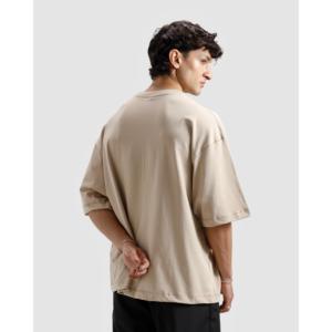 Prenda de punto esencial con detalles de costuras cuadradas, estilo urbano, transpirable y de alto gramaje (220gsm y 300gsm) con logotipos serigrafiados. - Product Image 2