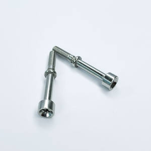 Fabricación CNC Tornillos de acero inoxidable de forma no estándar personalizados Tornillos de hombro - Product Image 1