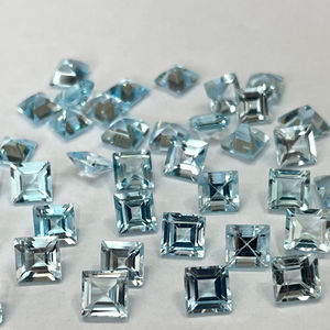 Topacio azul cielo Natural tallado cuadrado, 4mm a 8mm, suelto - Product Image 1