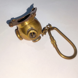 LLavero de casco espacial de latón, diseño único, hecho en la india, para regalos y promociones - Product Image 4