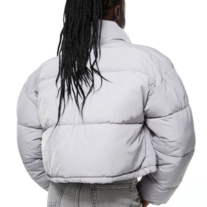 Veste en duvet pour femmes sans manches personnalisée Gilet rembourré Manteau léger gilet uni Veste matelassée Veste à col montant Gilet - Product Image 5