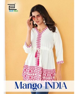 Vestidos Elegantes y Sensuales de Gasa sin Tirantes con Diamantes y Cintura Natural para Mujer, Compra al por Mayor para Reventa - Product Image 4