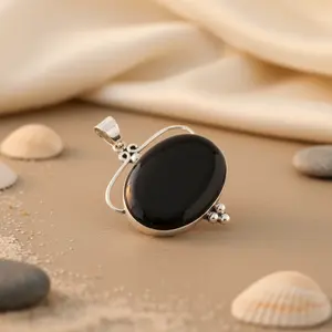 Colgante de Plata 925 con Ónix Negro para Mujer, Joyería Religiosa con Piedras Preciosas en Oro Rosa, Corte Esmeralda, Bañado en Rodio y Platino - Product Image 3