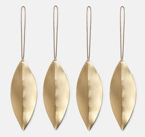 Adorno Navideño Colgante de Hierro Forjado Hecho a Mano con Diseño de Hojas, Acabado Dorado, 100 Piezas, Personalizable para Árbol de Navidad - Product Image 1