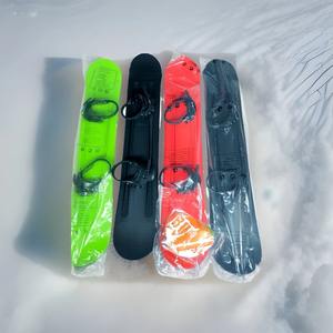 Esquí de Nieve de Primera Calidad con Fijaciones HEAD M para Diversión en Aventuras Invernales - Product Image 1