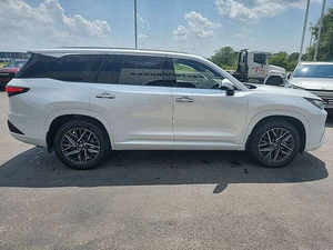 TX 350 2024 d'occasion, conduite à gauche, faible kilométrage, transmission automatique, sièges en cuir, sans accident et prêt à être expédié - Product Image 4