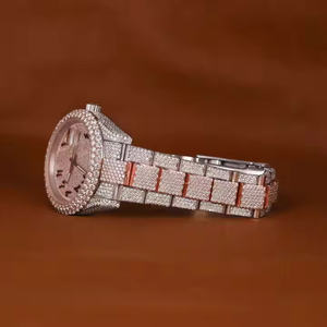 นาฬิกาควอตซ์แฟชั่นสปอร์ตหรูหรา ตัวเลขแบบอารบิก ประดับเพชร สีโรสโกลด์ สแตนเลสสตีล สำหรับทุกเพศ - Product Image 3