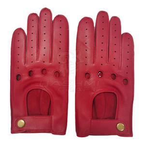 Guantes de Conducción de Cuero Cómodos, Diseñados para un Agarre Seguro, Mayor Flexibilidad en las Manos y una Apariencia Elegante, Perfectos para Conducir - Product Image 2