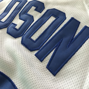 Uniformes de Baloncesto Personalizados al por Mayor con Mangas Cortas - Transpirables, de Secado Rápido, Tallas Grandes, Tamaños y Colores Personalizables - Product Image 4