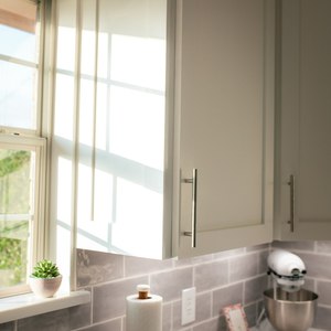 Ensemble d'échantillons de portes de cuisine pour présentoirs en showroom, disponibles en 12 finitions, pour les détaillants, les revendeurs et les designers de cuisines - Product Image 4