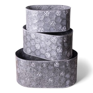 Juego de Macetas Ovaladas Galvanizadas con Diseño Artístico de Panal en Relieve para una Decoración Rústica Única en Jardines y Interiores - Product Image 1