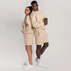 Ensemble T-shirt et short personnalisé à manches courtes pour homme, ensemble d'été unisexe, survêtement personnalisé pour femme, ensemble de survêtement en coton 2 pièces - Product Image 3