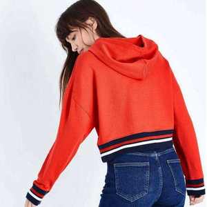 Sudadera con Capucha Roja Estampada Personalizada para Mujer, Sudadera de Forro Polar Suave, Manga Larga, Transpirable, con Dobladillo de Retazos, Informal, para Uso Diario - Product Image 2