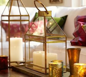 Lot de 2 lanternes en laiton avec corps en métal perforé pour une dispersion de la lumière magique à travers les murs parfait pour les romantiques - Product Image 2