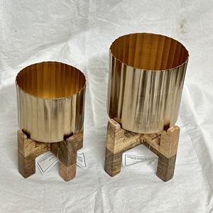 Vases à fleurs décoratifs en fil métallique pour mariage Finition argentée Présentoir à fleurs Décoration de maison et de jardin Vase en métal - Product Image 6