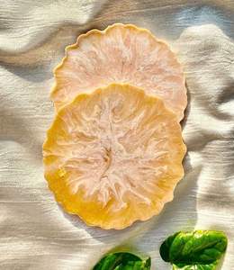 Sous-verre en résine transparente avec design ange à paillettes Style de modèle élégant - Product Image 3