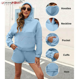 Ensemble sweat à capuche et short en coton mélangé pour femme avec coupe décontractée et poches latérales Ensemble sweat à capuche et short pour femme - Product Image 6