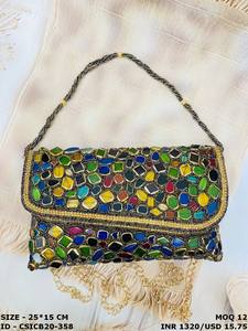 Designer Artisan Handmade Crystal Stone Broderie perlée Pochette de mariée Sacs à main sophistiqués pour les occasions spéciales du soir - Product Image 4