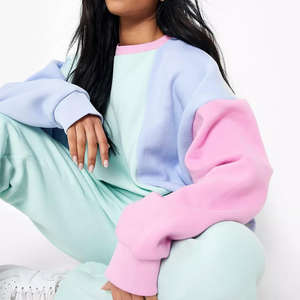 Conjunto Deportivo para Mujer con Bloques de Color y Logotipo Personalizado al por Mayor / Conjunto Deportivo de Dos Piezas para Mujer, Estilo Urbano, Venta Caliente - Product Image 3