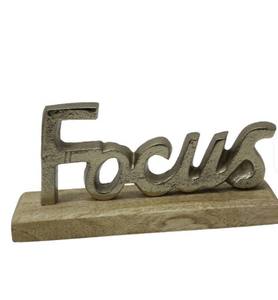 Objet décoratif en aluminium de conception moderne fait à la main avec base, couleur laiton fantaisie pour la décoration de table, artisanat en métal - Product Image 3