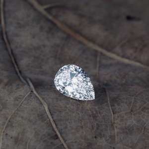 Diamante suelto de corte de pera de color blanco cultivado en laboratorio de 1 quilate, certificado IGI de esplendor brillante para la fabricación de joyas - Product Image 4