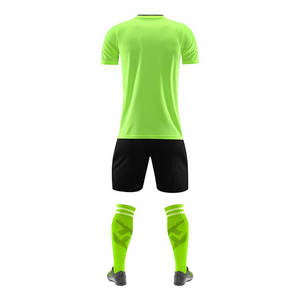 Ensemble d'uniformes de football personnalisés avec logo, vente en gros, maillot de football au design personnalisé, impression par sublimation, vêtements de football personnalisés, short - Product Image 6