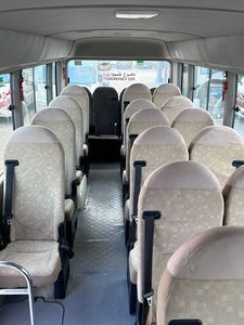 AUTOBUS USATO 2020 TOYOTA COASTER MOTORE 4.2L 1HZ 6 CILINDRI 23+ POSTI CAVALLERZE FRIZIONATE NON CONOSCIBILI TRASMISSIONE MANUALE - Product Image 4