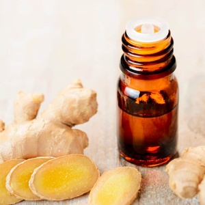 Aceite Esencial de Jengibre 100% Puro y Natural para el Crecimiento del Cabello, Masajes, Aromaterapia, Cuidado de la Piel, Proveedor Mayorista a Granel, Exportador OEM - Product Image 2