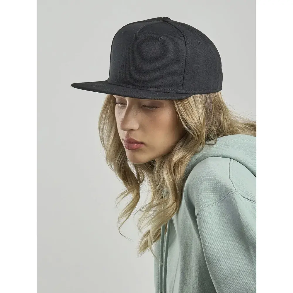 White, Camel, camou/black, Green, Dark-grey, Black, Navy, Olive, Red, Royal