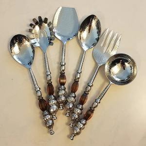 Services de table en acier inoxydable de qualité supérieure avec des poignées design, sensation douce et luxueuse au toucher, cadeaux de pendaison de crémaillère - Product Image 1